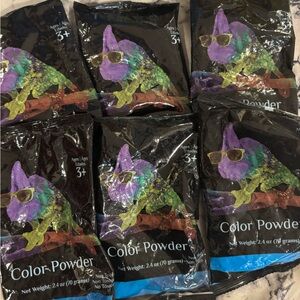 Color Powder Packets with Vibrant Design